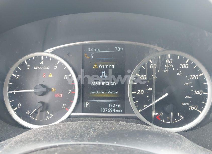 Photo 7 of 2017 Nissan Sentra SL (VIN 3N1AB7AP4HY398840)