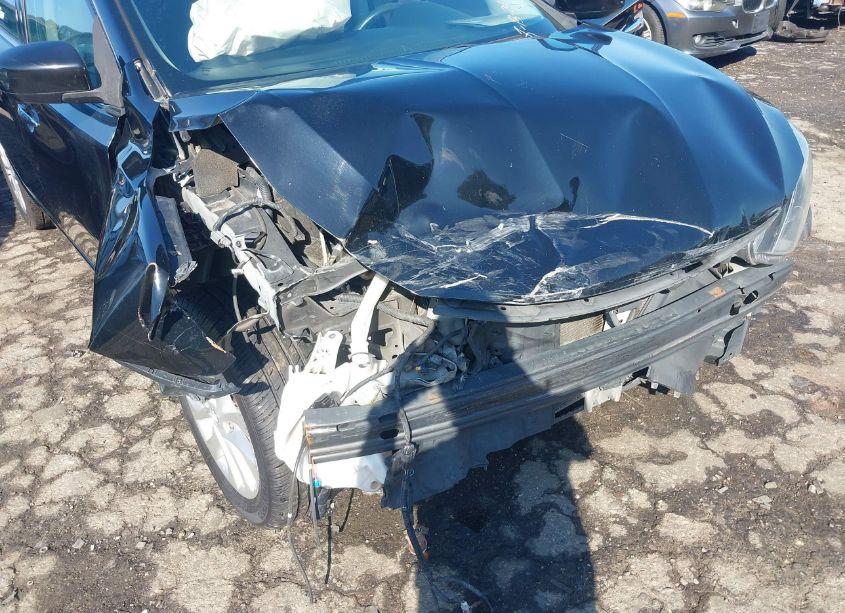 Photo 6 of 2017 Nissan Sentra S (VIN 3N1AB7AP4HY406497)