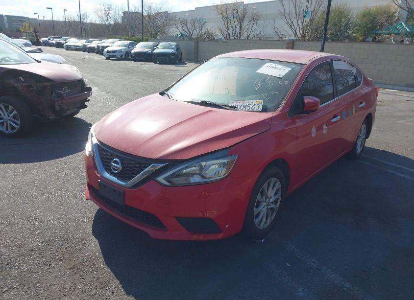 Photo 2 of 2018 Nissan Sentra SV (VIN 3N1AB7AP4JL617332)