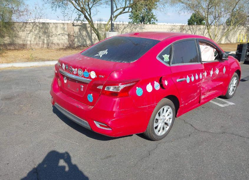 Photo 4 of 2018 Nissan Sentra SV (VIN 3N1AB7AP4JL617332)