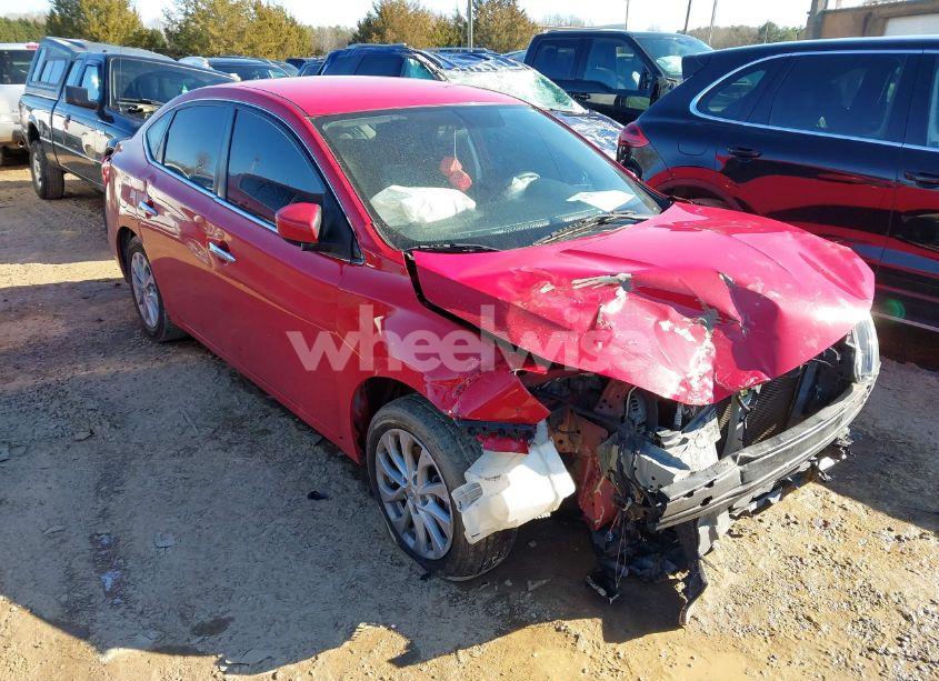 2018 Nissan Sentra SV (VIN 3N1AB7AP4JL620005) main photo