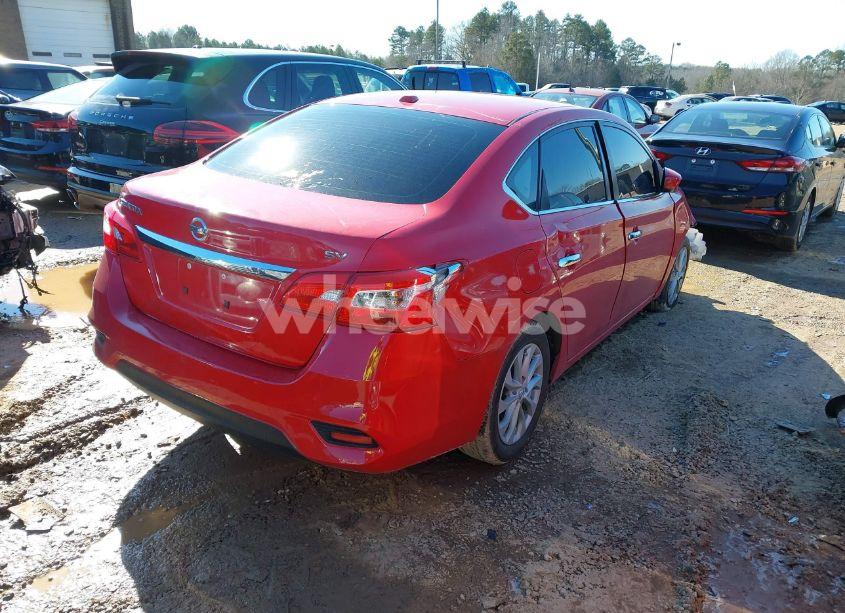Photo 4 of 2018 Nissan Sentra SV (VIN 3N1AB7AP4JL620005)