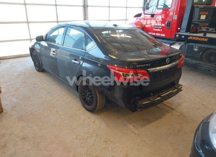 Photo 3 of 2018 Nissan Sentra SV (VIN 3N1AB7AP4JL631859)