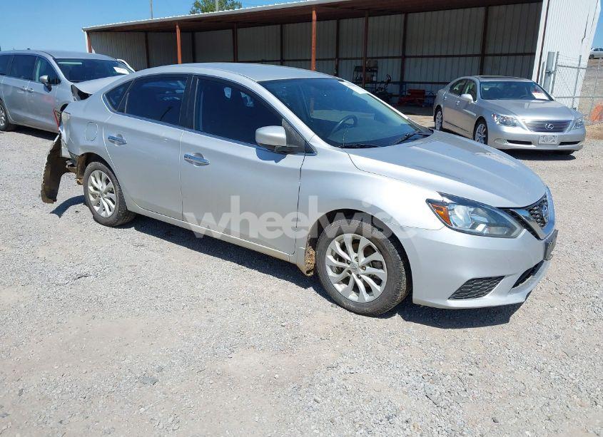 2018 Nissan Sentra SV (VIN 3N1AB7AP4JL649357) main photo