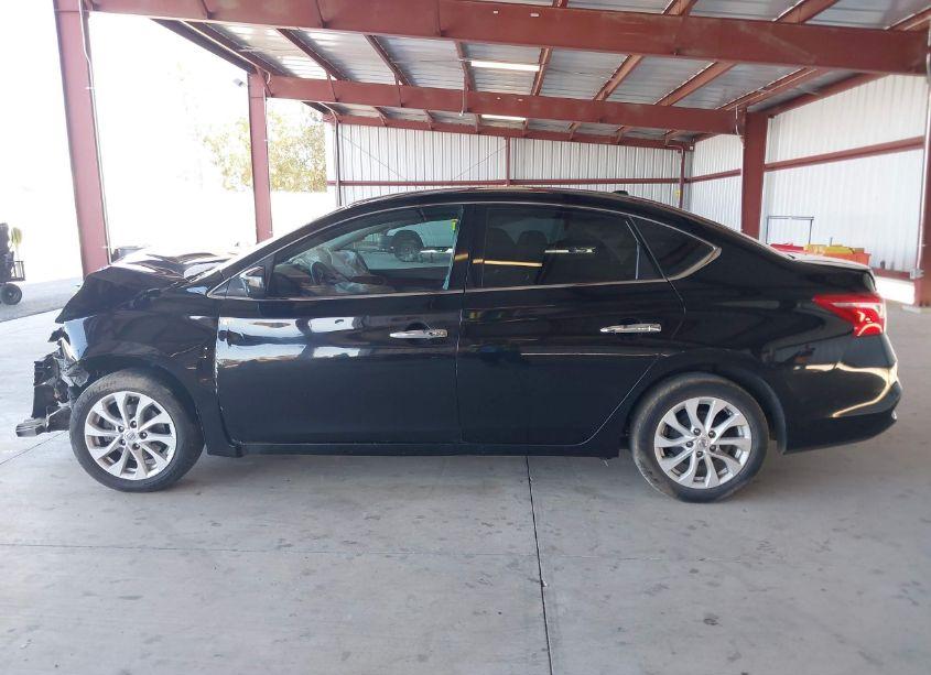 Photo 14 of 2018 Nissan Sentra SV (VIN 3N1AB7AP4JL658432)