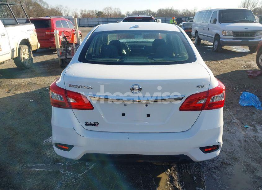 Photo 16 of 2018 Nissan Sentra SV (VIN 3N1AB7AP4JY201865)