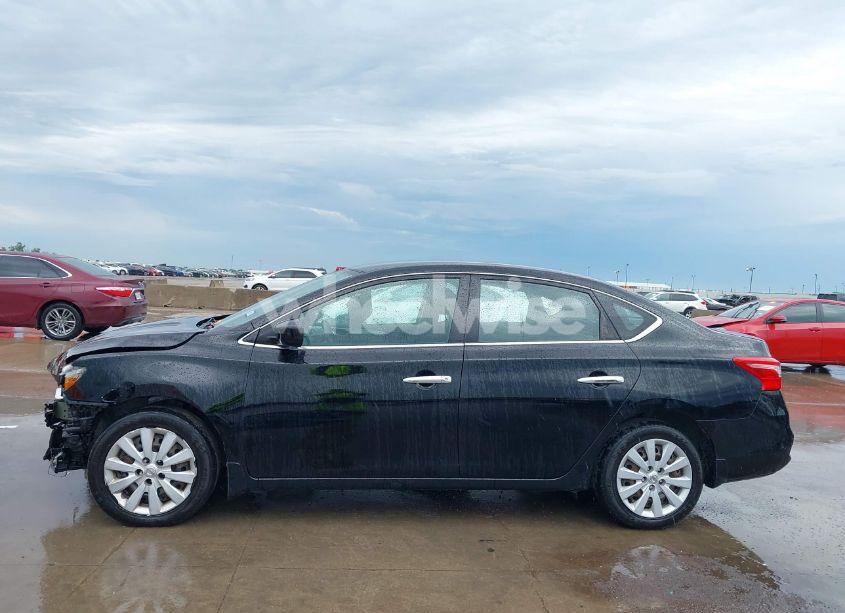 Photo 15 of 2018 Nissan Sentra S (VIN 3N1AB7AP4JY226216)