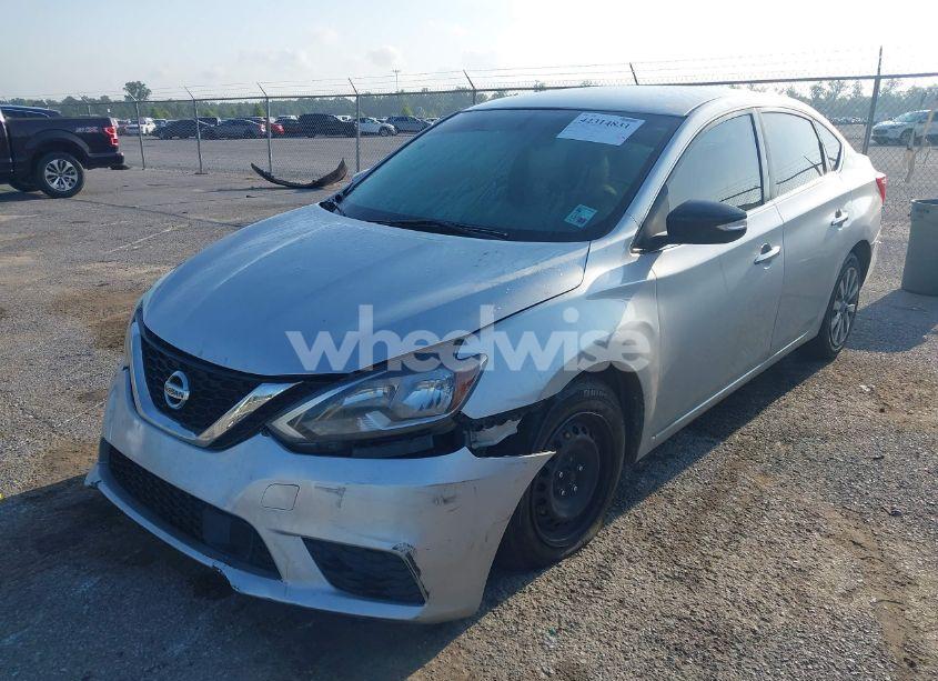 Photo 2 of 2018 Nissan Sentra S (VIN 3N1AB7AP4JY247924)