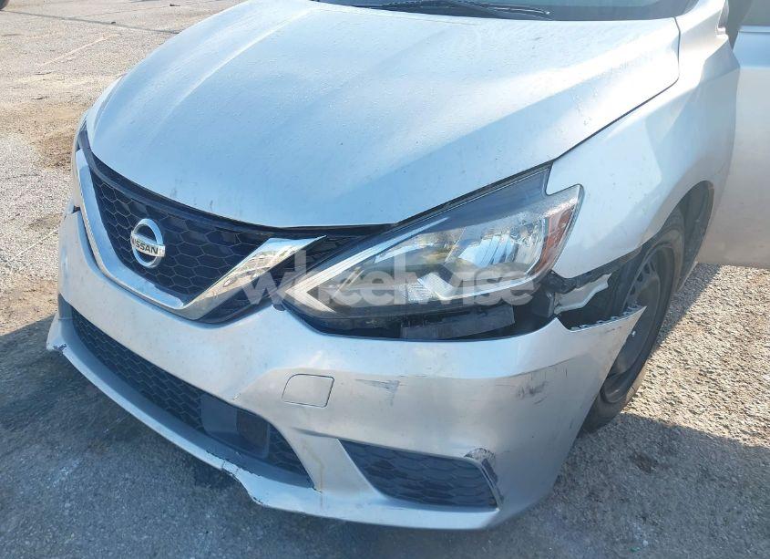 Photo 6 of 2018 Nissan Sentra S (VIN 3N1AB7AP4JY247924)