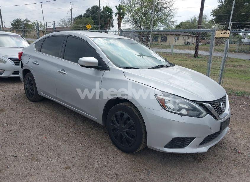 2018 Nissan Sentra S (VIN 3N1AB7AP4JY249236) main photo