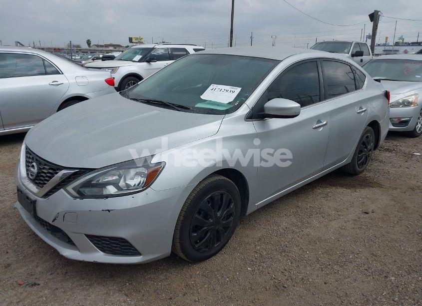 Photo 2 of 2018 Nissan Sentra S (VIN 3N1AB7AP4JY249236)