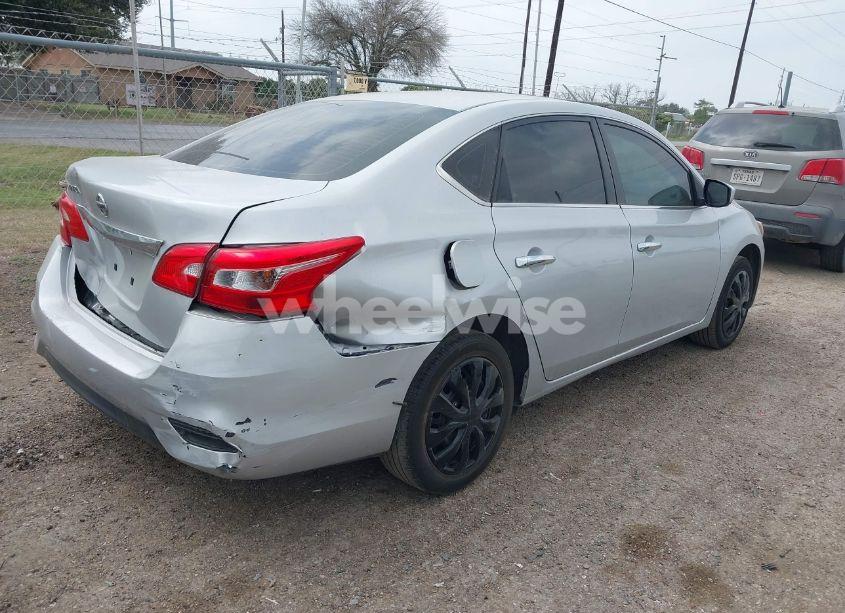 Photo 4 of 2018 Nissan Sentra S (VIN 3N1AB7AP4JY249236)
