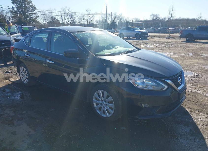 2018 Nissan Sentra S (VIN 3N1AB7AP4JY254761) main photo