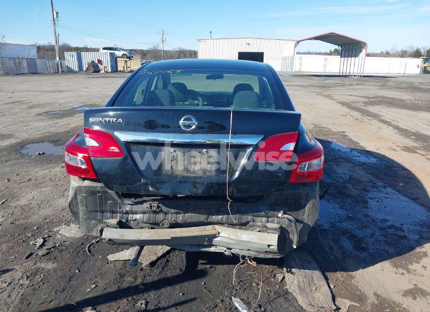 Photo 16 of 2018 Nissan Sentra S (VIN 3N1AB7AP4JY254761)