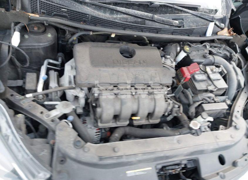 Photo 10 of 2018 Nissan Sentra SV (VIN 3N1AB7AP4JY261032)