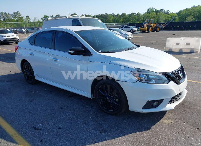 2018 Nissan Sentra SR (VIN 3N1AB7AP4JY268336) main photo