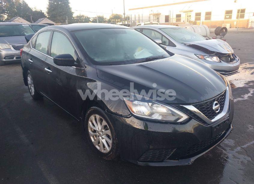 2018 Nissan Sentra SV (VIN 3N1AB7AP4JY274654) main photo