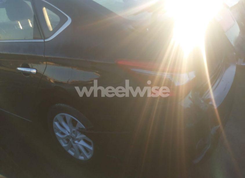 Photo 17 of 2018 Nissan Sentra SV (VIN 3N1AB7AP4JY274654)
