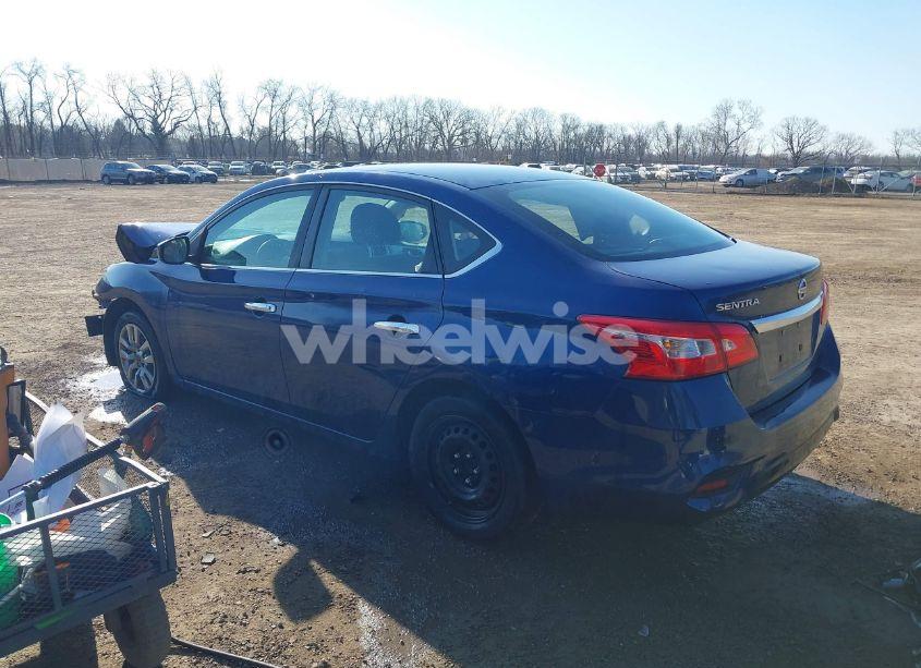 Photo 3 of 2018 Nissan Sentra S (VIN 3N1AB7AP4JY274931)