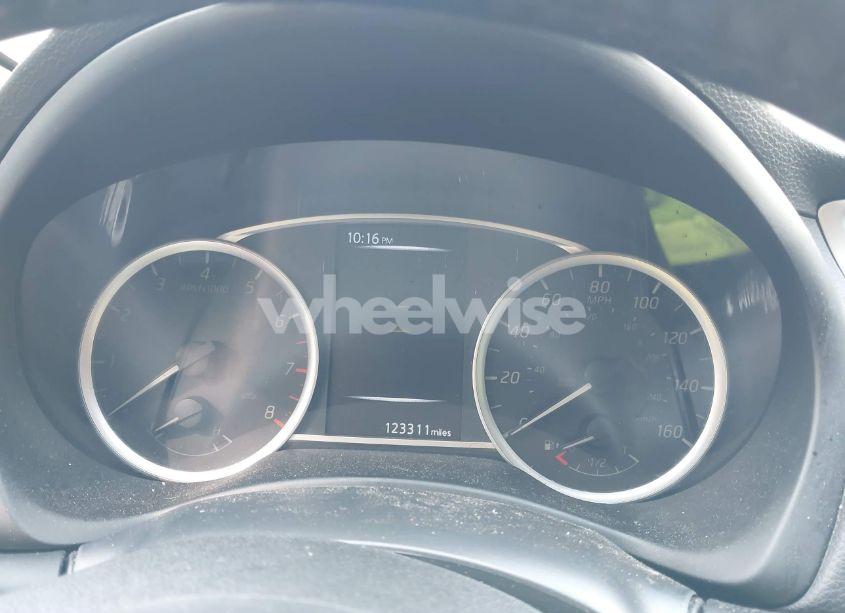 Photo 7 of 2018 Nissan Sentra SV (VIN 3N1AB7AP4JY279367)