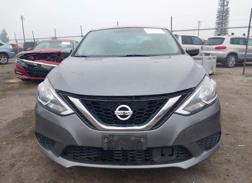 Photo 12 of 2018 Nissan Sentra S (VIN 3N1AB7AP4JY280986)