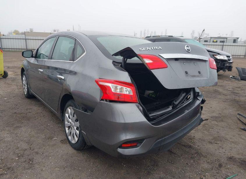 Photo 3 of 2018 Nissan Sentra S (VIN 3N1AB7AP4JY280986)