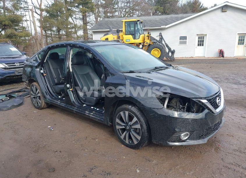 2018 Nissan Sentra SL (VIN 3N1AB7AP4JY286786) main photo