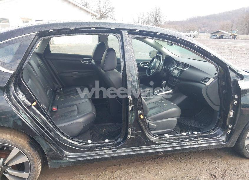 Photo 13 of 2018 Nissan Sentra SL (VIN 3N1AB7AP4JY286786)