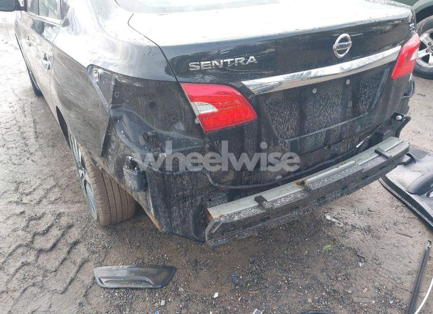 Photo 15 of 2018 Nissan Sentra SL (VIN 3N1AB7AP4JY286786)