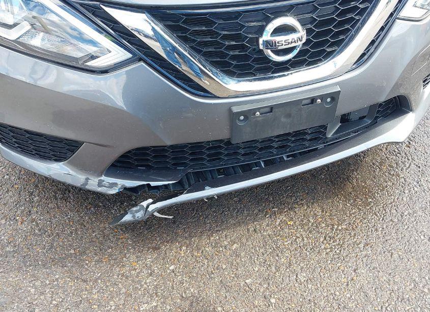 Photo 19 of 2018 Nissan Sentra SV (VIN 3N1AB7AP4JY287730)
