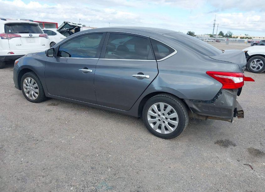 Photo 3 of 2018 Nissan Sentra S (VIN 3N1AB7AP4JY309841)