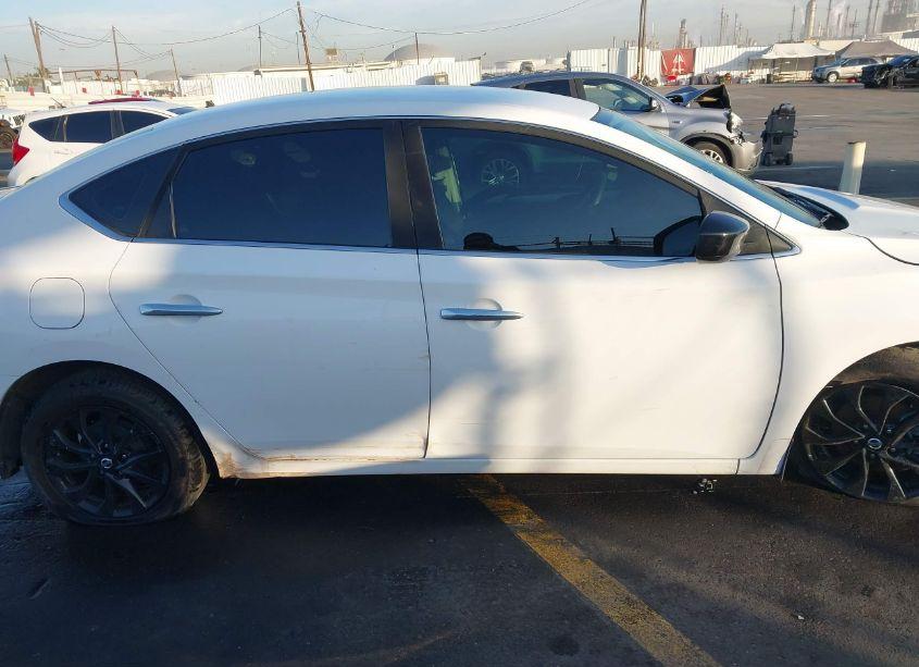 Photo 13 of 2018 Nissan Sentra S (VIN 3N1AB7AP4JY313744)