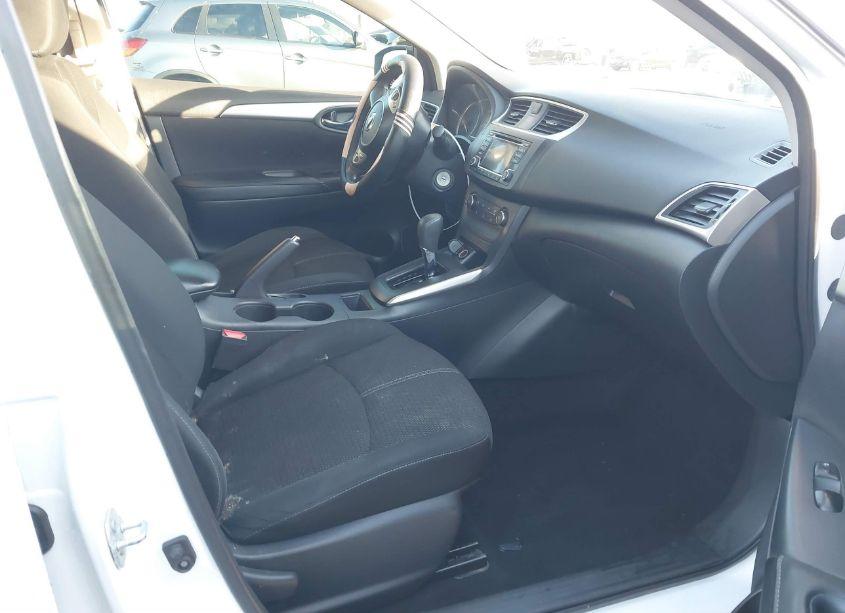 Photo 5 of 2018 Nissan Sentra S (VIN 3N1AB7AP4JY313744)