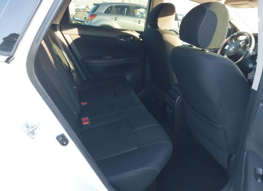 Photo 8 of 2018 Nissan Sentra S (VIN 3N1AB7AP4JY313744)