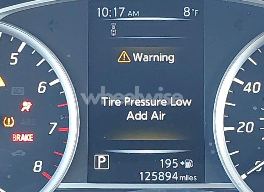 Photo 14 of 2018 Nissan Sentra SV (VIN 3N1AB7AP4JY321018)