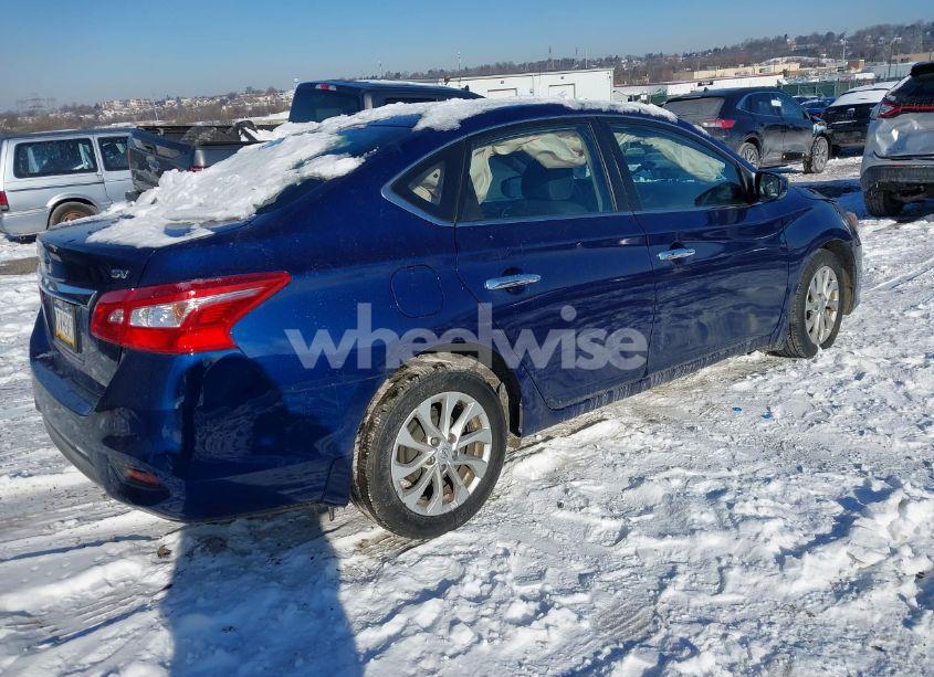 Photo 4 of 2018 Nissan Sentra SV (VIN 3N1AB7AP4JY321018)