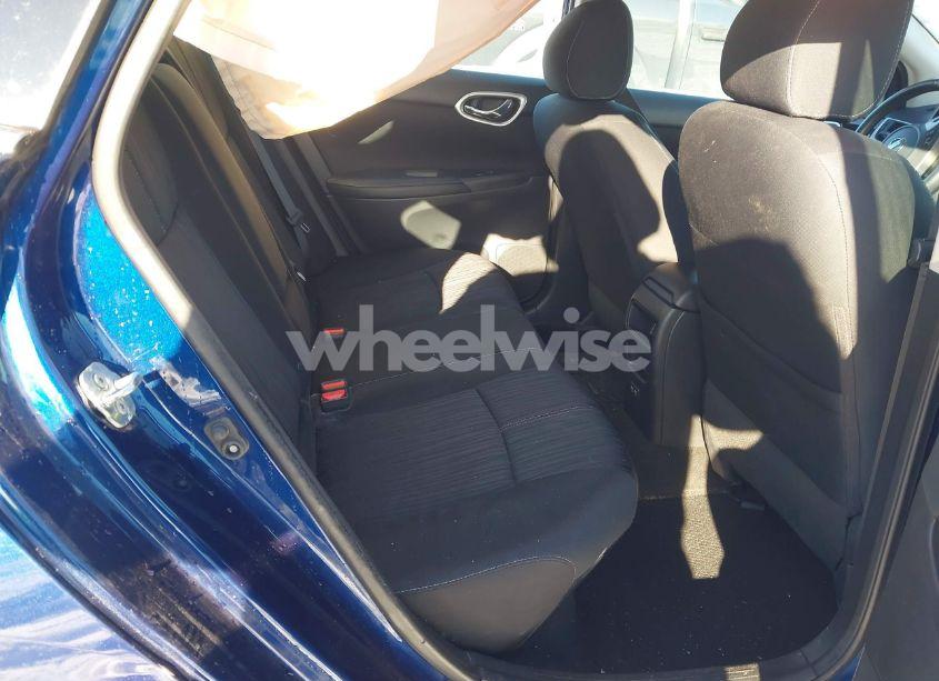 Photo 8 of 2018 Nissan Sentra SV (VIN 3N1AB7AP4JY321018)