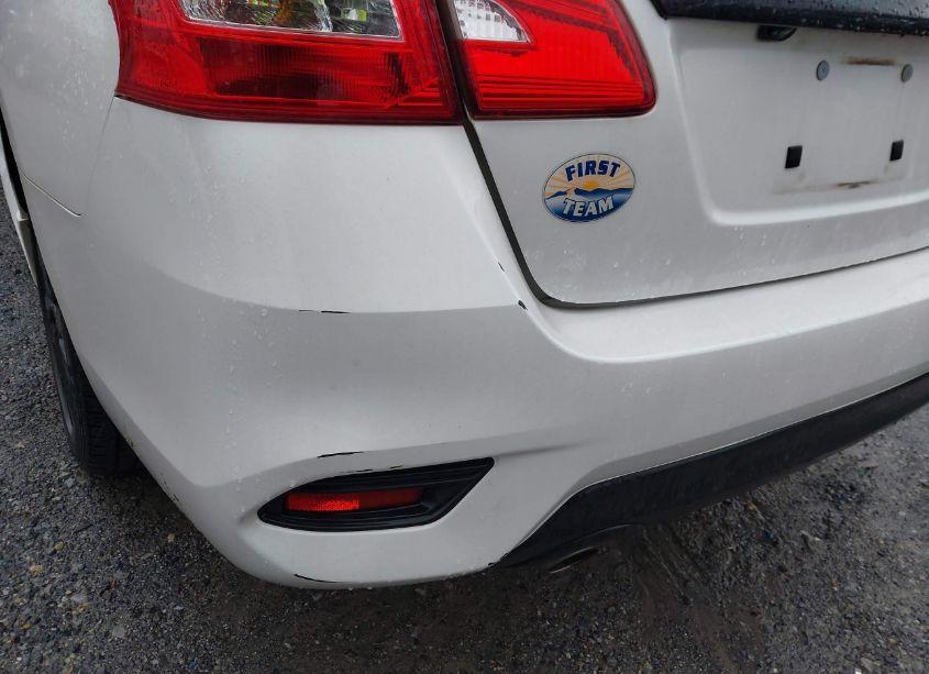 Photo 12 of 2018 Nissan Sentra SR (VIN 3N1AB7AP4JY322119)