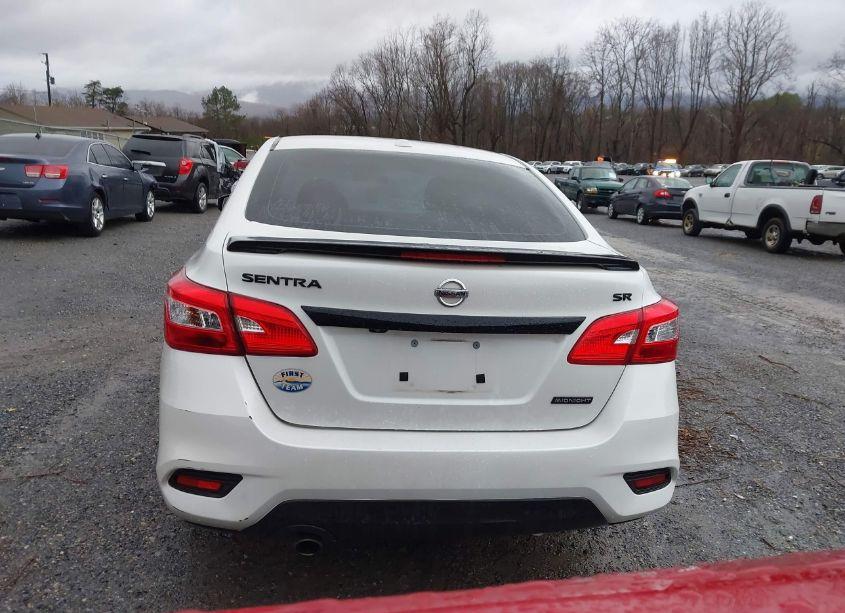 Photo 17 of 2018 Nissan Sentra SR (VIN 3N1AB7AP4JY322119)