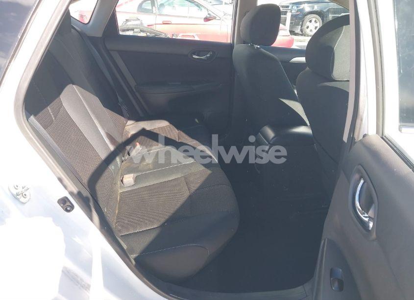 Photo 8 of 2018 Nissan Sentra S (VIN 3N1AB7AP4JY327806)
