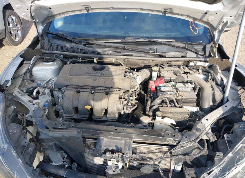Photo 10 of 2018 Nissan Sentra S (VIN 3N1AB7AP4JY345237)