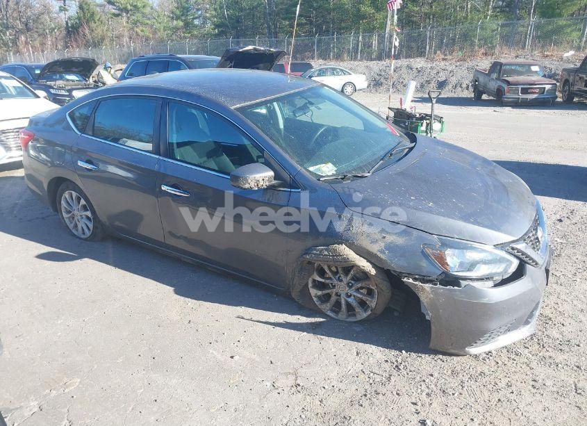 2019 Nissan Sentra SV (VIN 3N1AB7AP4KL614111) main photo