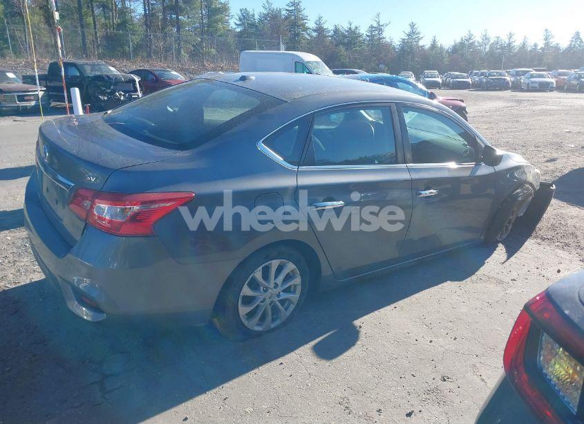 Photo 4 of 2019 Nissan Sentra SV (VIN 3N1AB7AP4KL614111)