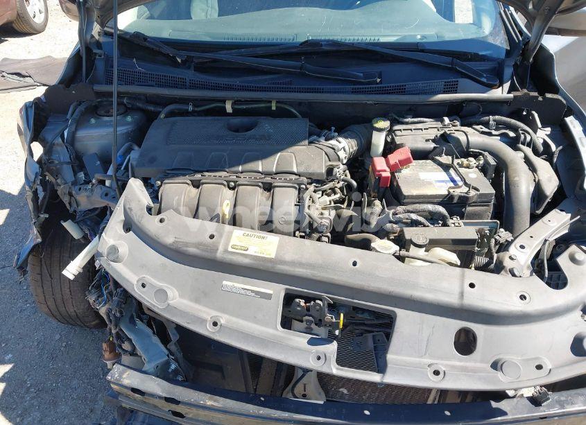 Photo 10 of 2019 Nissan Sentra S (VIN 3N1AB7AP4KY203522)