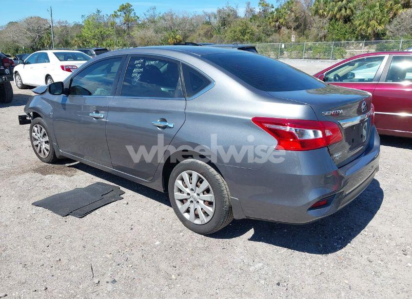 Photo 3 of 2019 Nissan Sentra S (VIN 3N1AB7AP4KY203522)