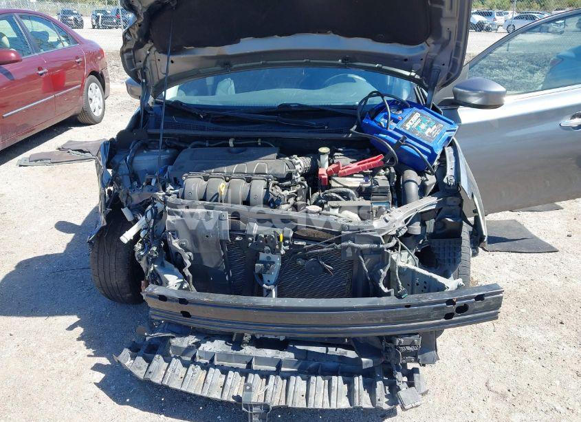 Photo 6 of 2019 Nissan Sentra S (VIN 3N1AB7AP4KY203522)