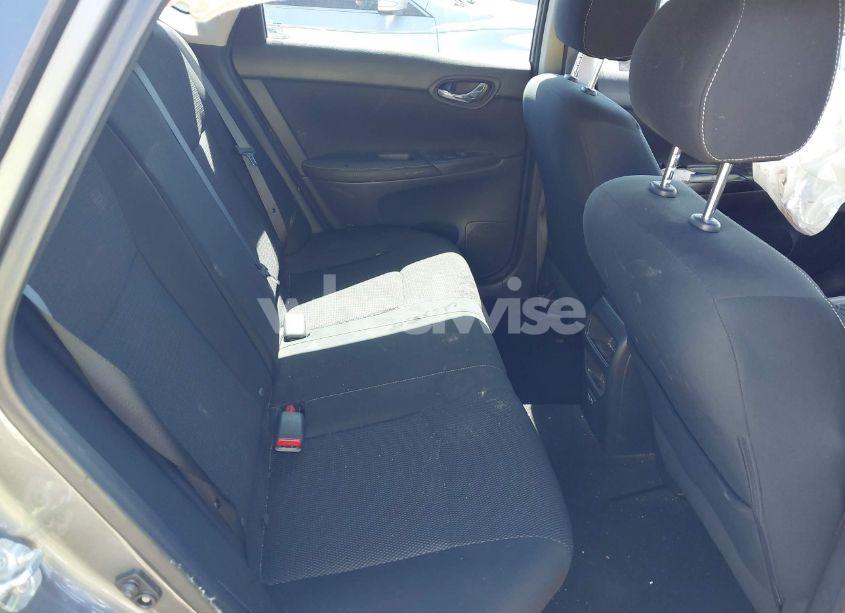 Photo 8 of 2019 Nissan Sentra S (VIN 3N1AB7AP4KY203522)