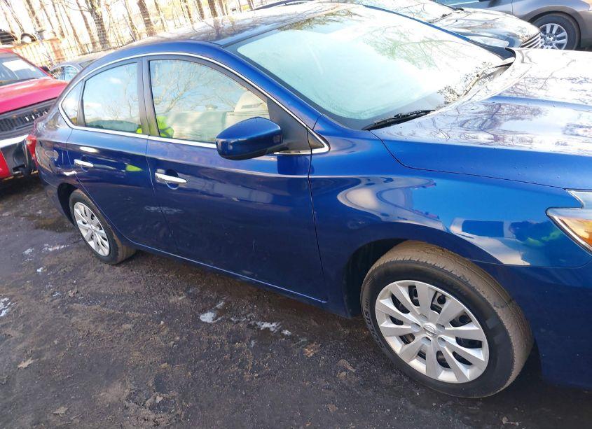 Photo 13 of 2019 Nissan Sentra S (VIN 3N1AB7AP4KY204718)