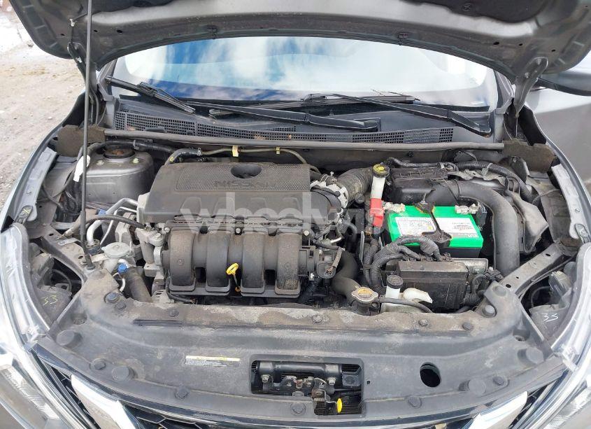 Photo 10 of 2019 Nissan Sentra S (VIN 3N1AB7AP4KY206808)