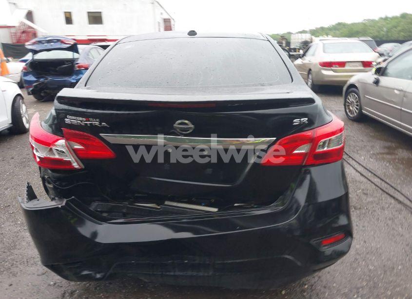 Photo 16 of 2019 Nissan Sentra SR (VIN 3N1AB7AP4KY222992)